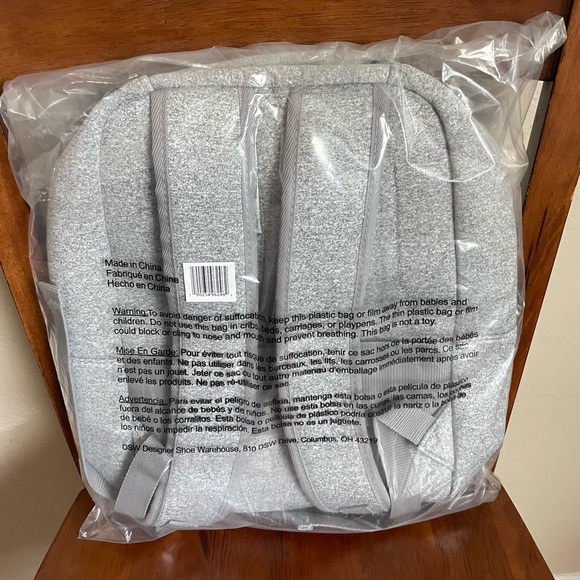 NEW Backpack - Picture 2 of 5